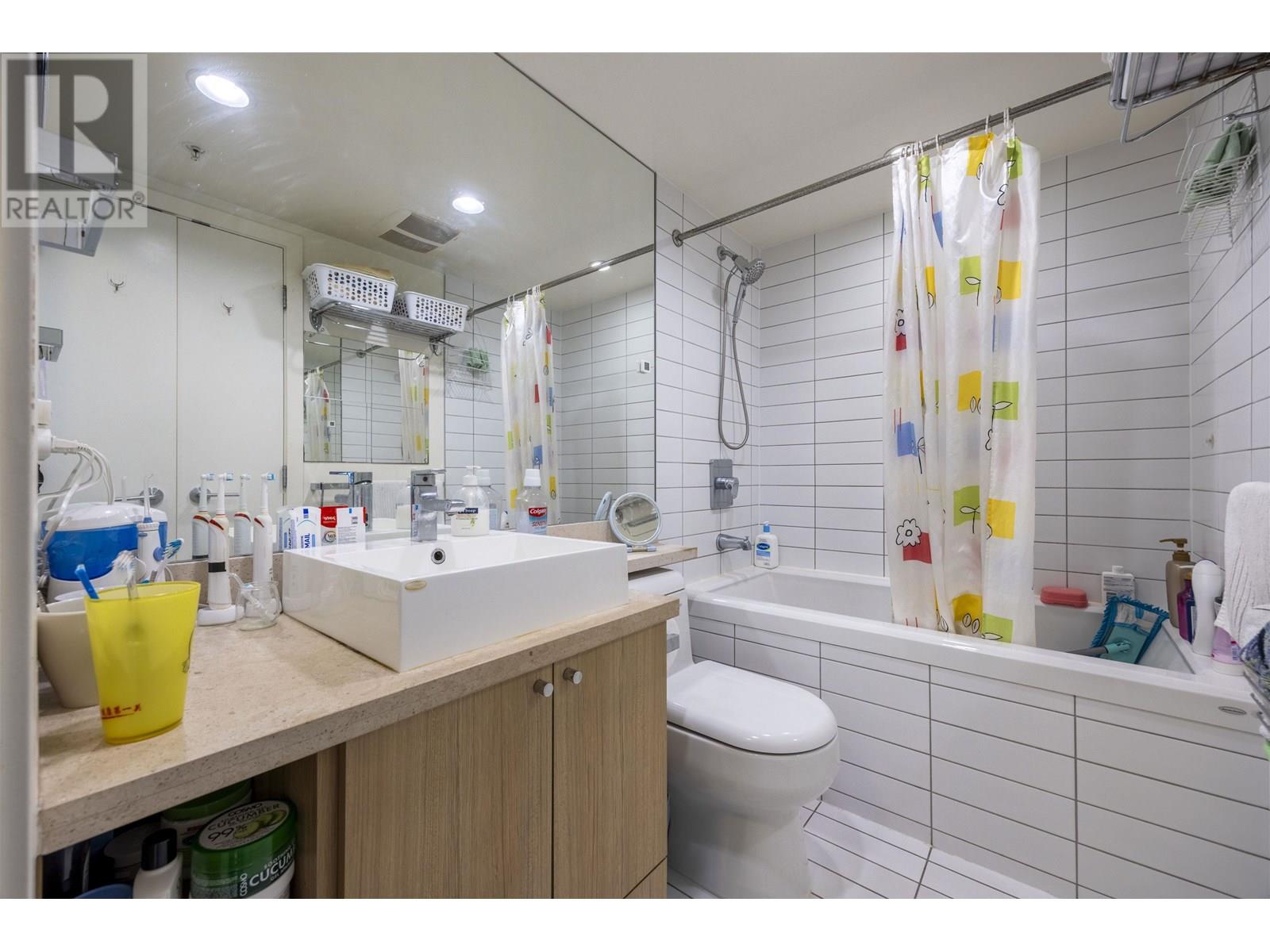 509 4818 Eldorado Mews, Vancouver, British Columbia  V5R 0B3 - Photo 10 - R3022795