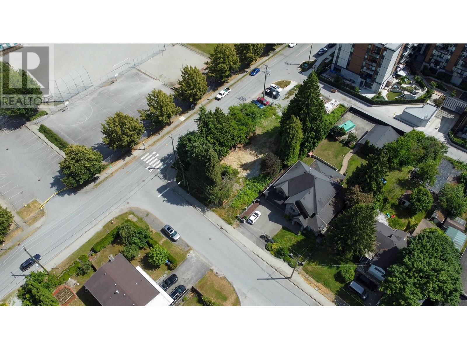 2116 Salisbury Avenue, Port Coquitlam, British Columbia  V3C 2B1 - Photo 6 - R3022752