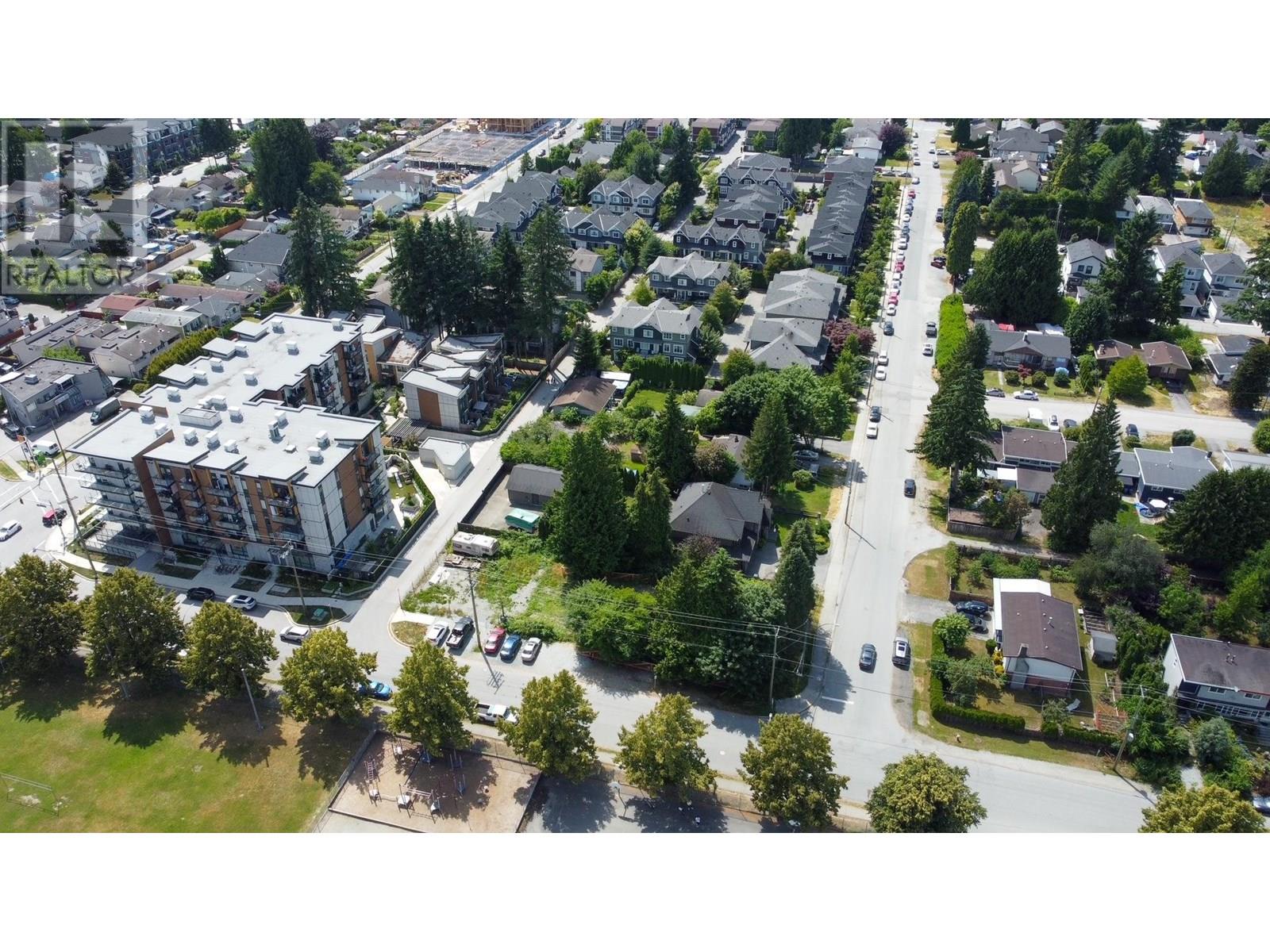 2116 Salisbury Avenue, Port Coquitlam, British Columbia  V3C 2B1 - Photo 8 - R3022752