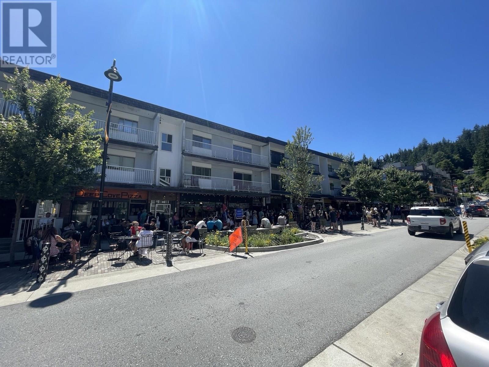 106c 4390 Gallant Avenue, North Vancouver, British Columbia  V7G 1L2 - Photo 4 - C8070512