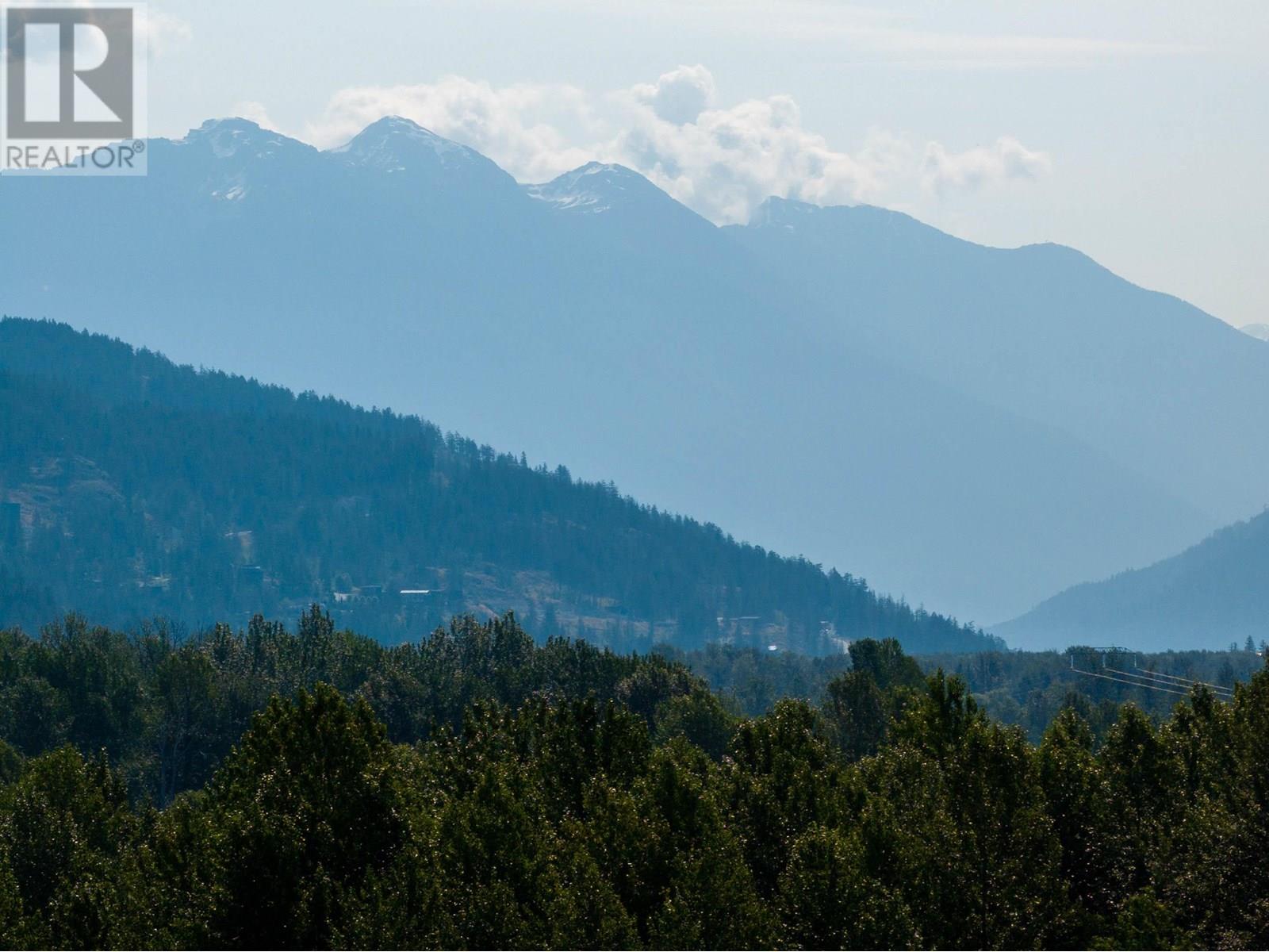 1303 Eagle Drive, Pemberton, British Columbia  V0N 2L0 - Photo 13 - R3016954