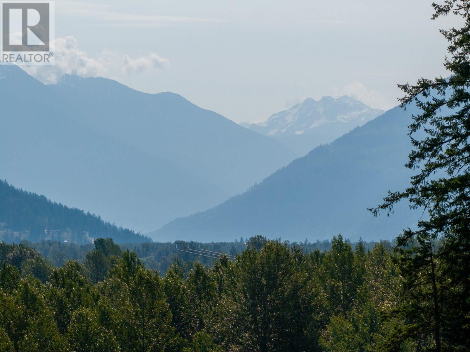 1303 Eagle Drive, Pemberton, British Columbia  V0N 2L0 - Photo 12 - R3016954