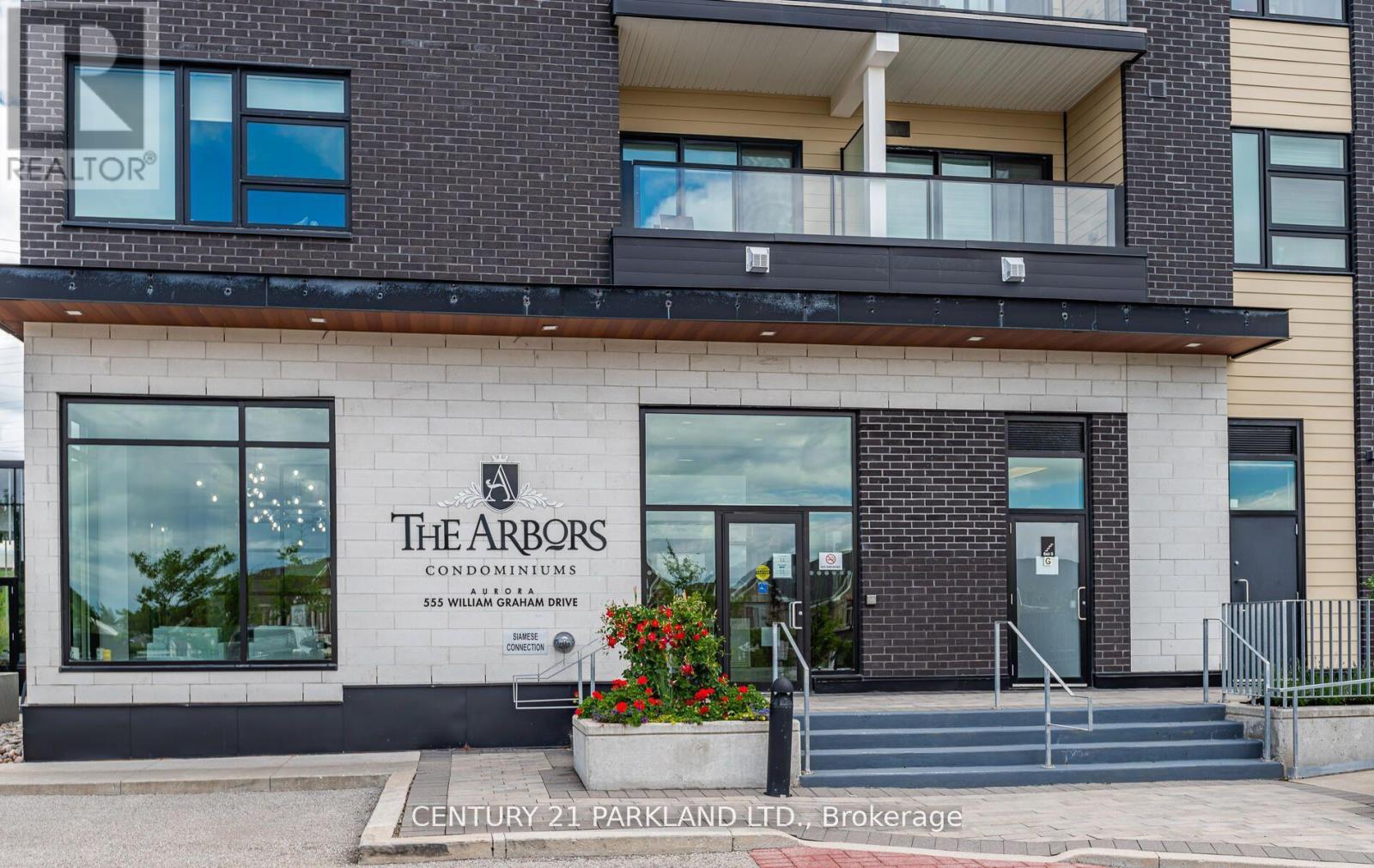 438 - 555 William Graham Drive W, Aurora, Ontario  L4G 3H9 - Photo 1 - N12261215