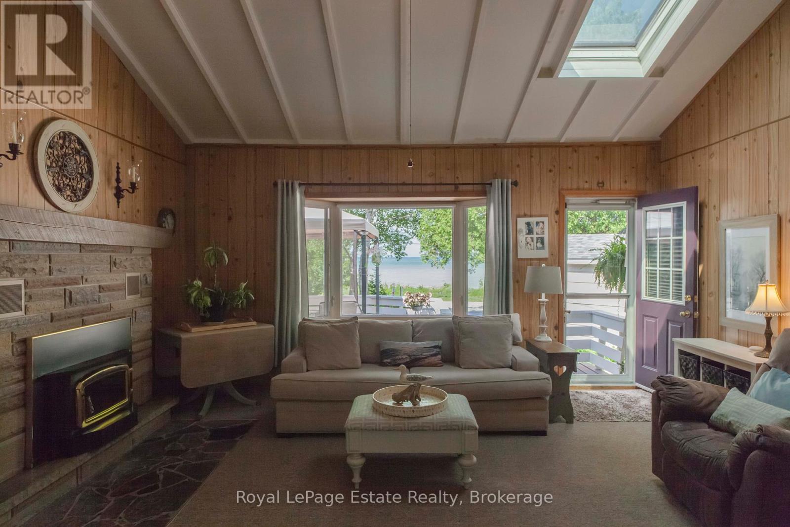 371 Bay Street, South Bruce Peninsula, Ontario  N0H 2T0 - Photo 21 - X12261246