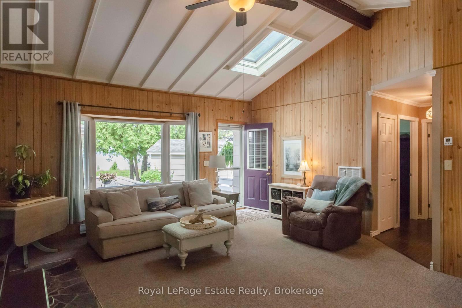 371 Bay Street, South Bruce Peninsula, Ontario  N0H 2T0 - Photo 33 - X12261246