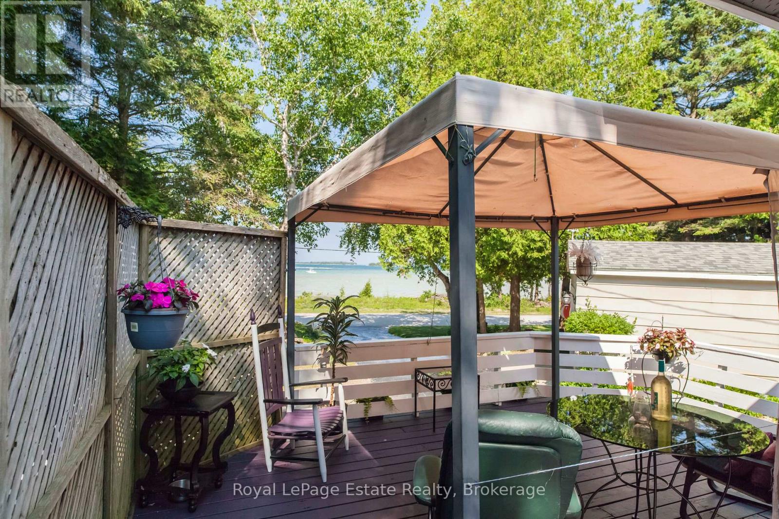 371 Bay Street, South Bruce Peninsula, Ontario  N0H 2T0 - Photo 4 - X12261246