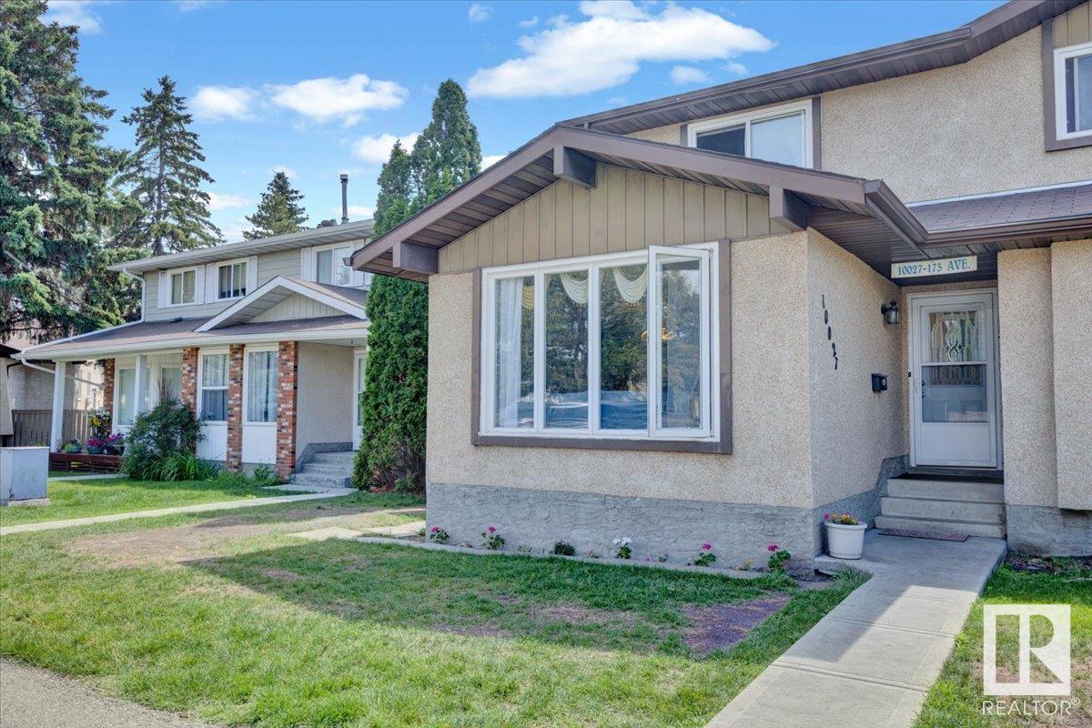 Property at 10027 173 AVE NW image 2