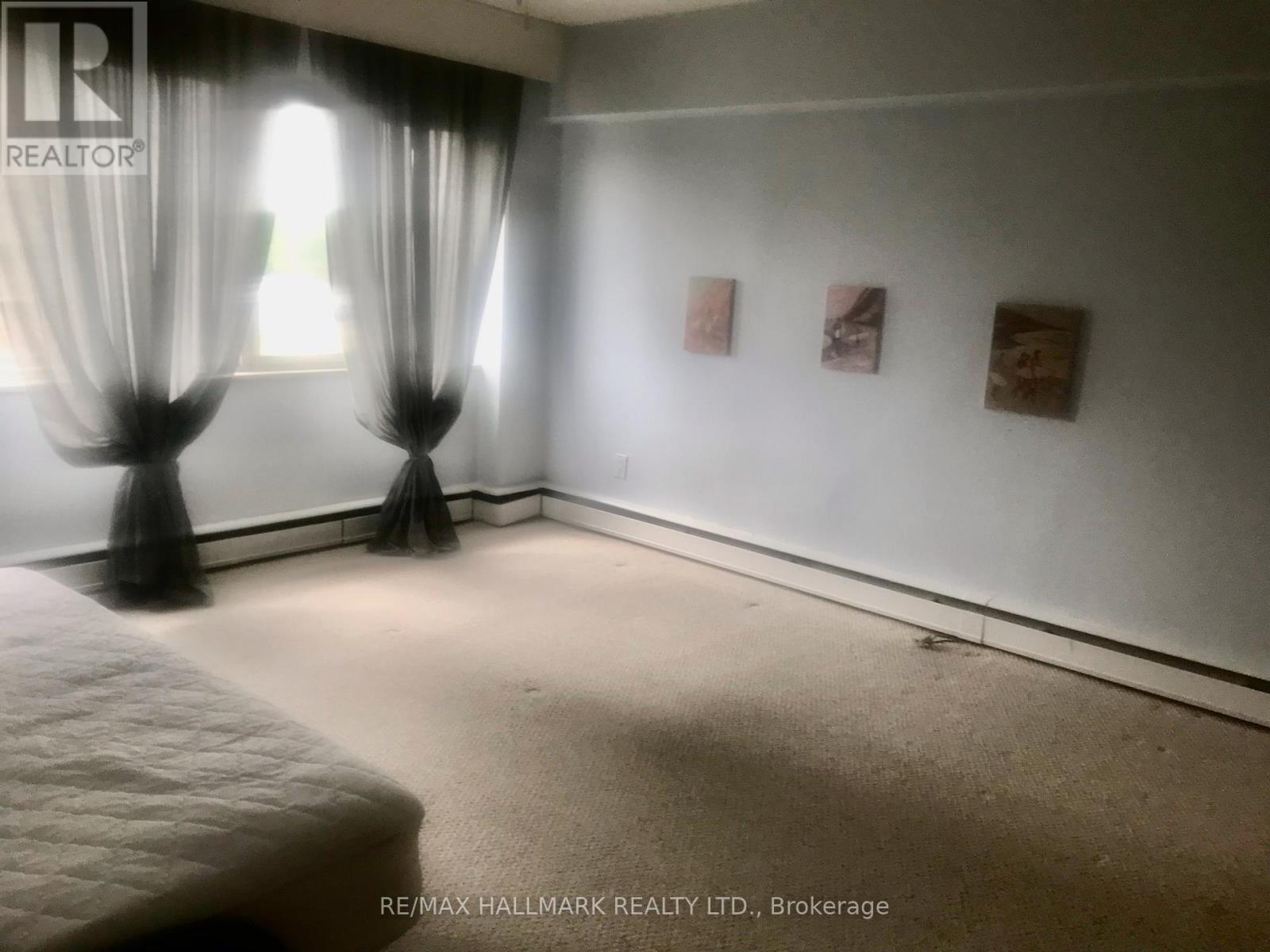 603 - 45 Westmount Road N, Waterloo, Ontario  N2L 2R3 - Photo 3 - X12261255