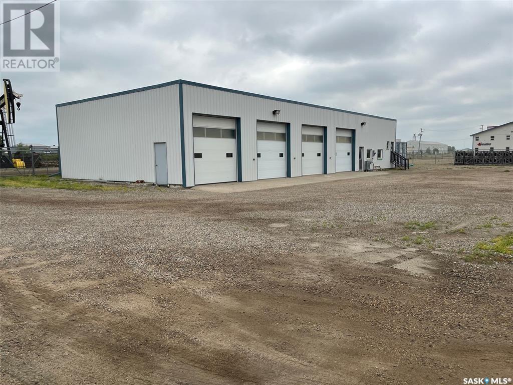 518 6th Street, Estevan, Saskatchewan  S4A 2L7 - Photo 2 - SK011499