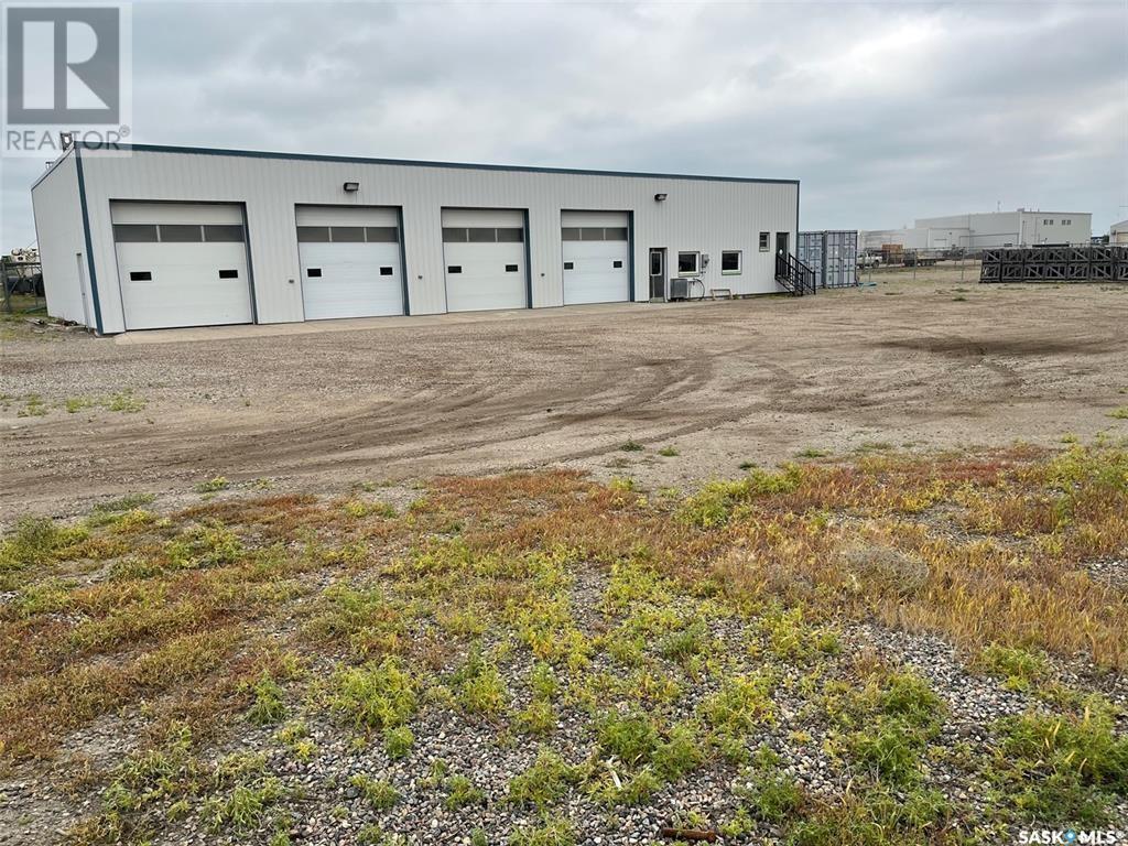 518 6th Street, Estevan, Saskatchewan  S4A 2L7 - Photo 3 - SK011499