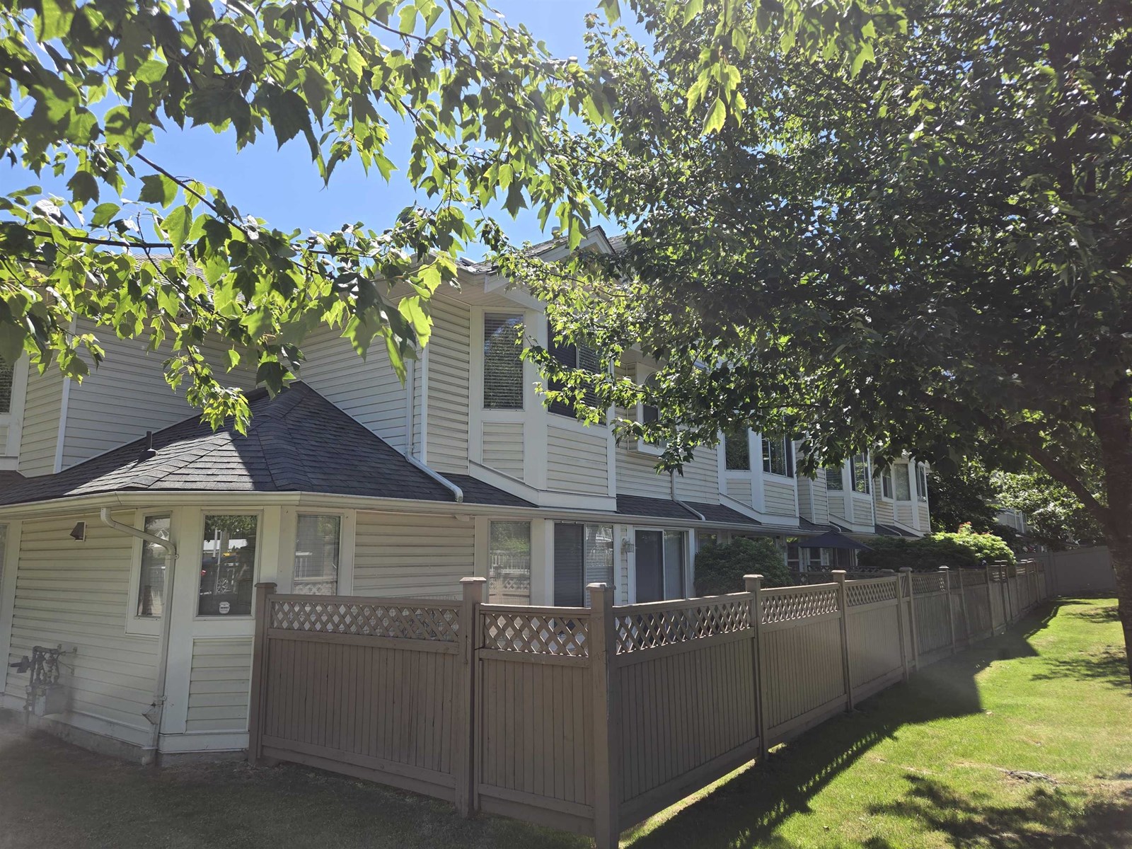 9 7955 122 Street, Surrey, British Columbia  V3W 4T4 - Photo 4 - R3022905