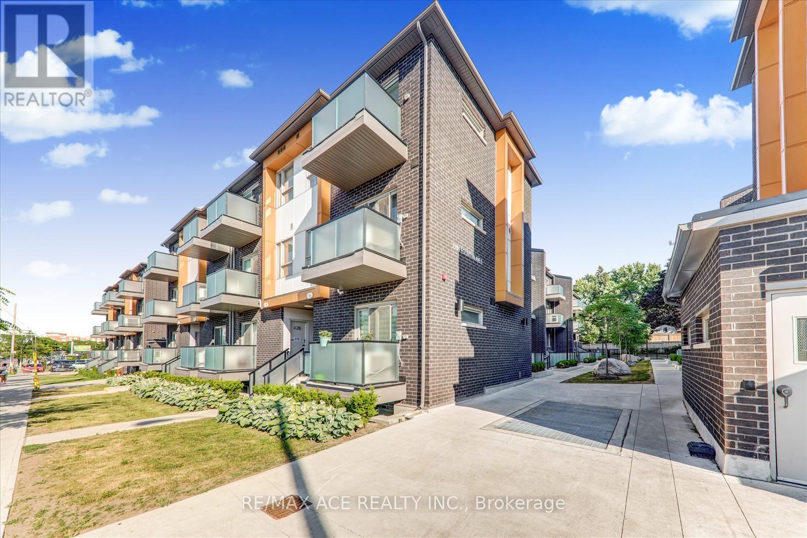 Property at 431 - 2789 EGLINTON AVENUE E image 2