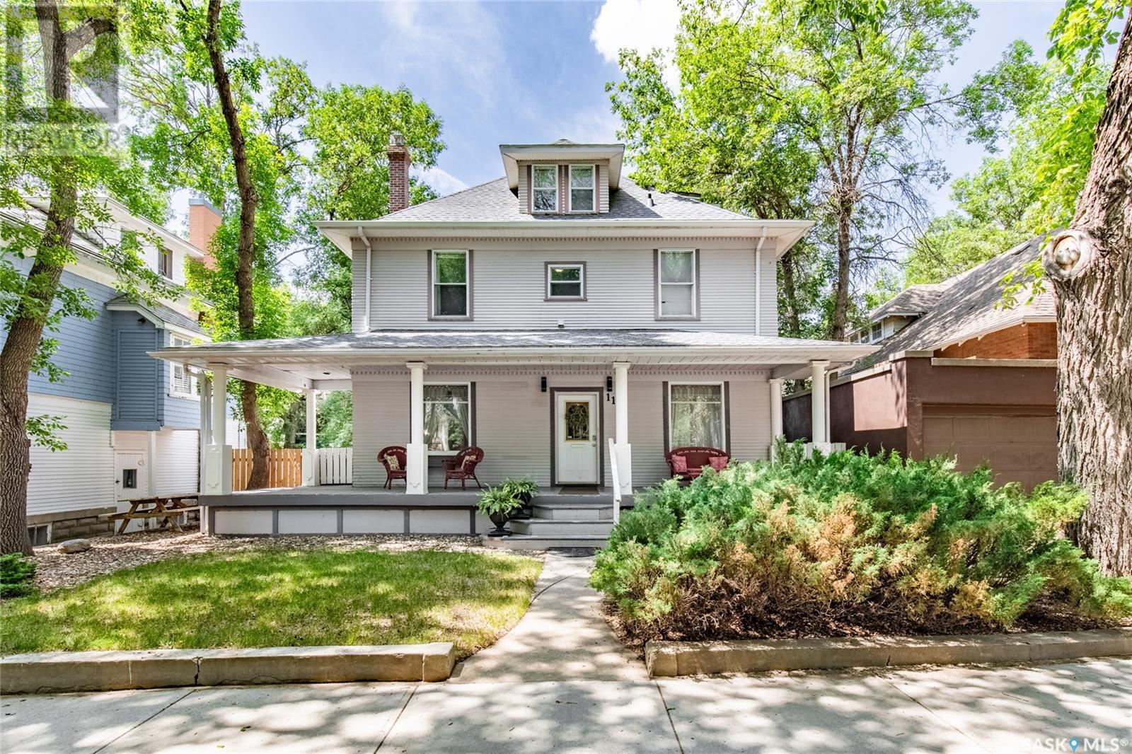 Property at 1116 Clifton AVENUE image 2