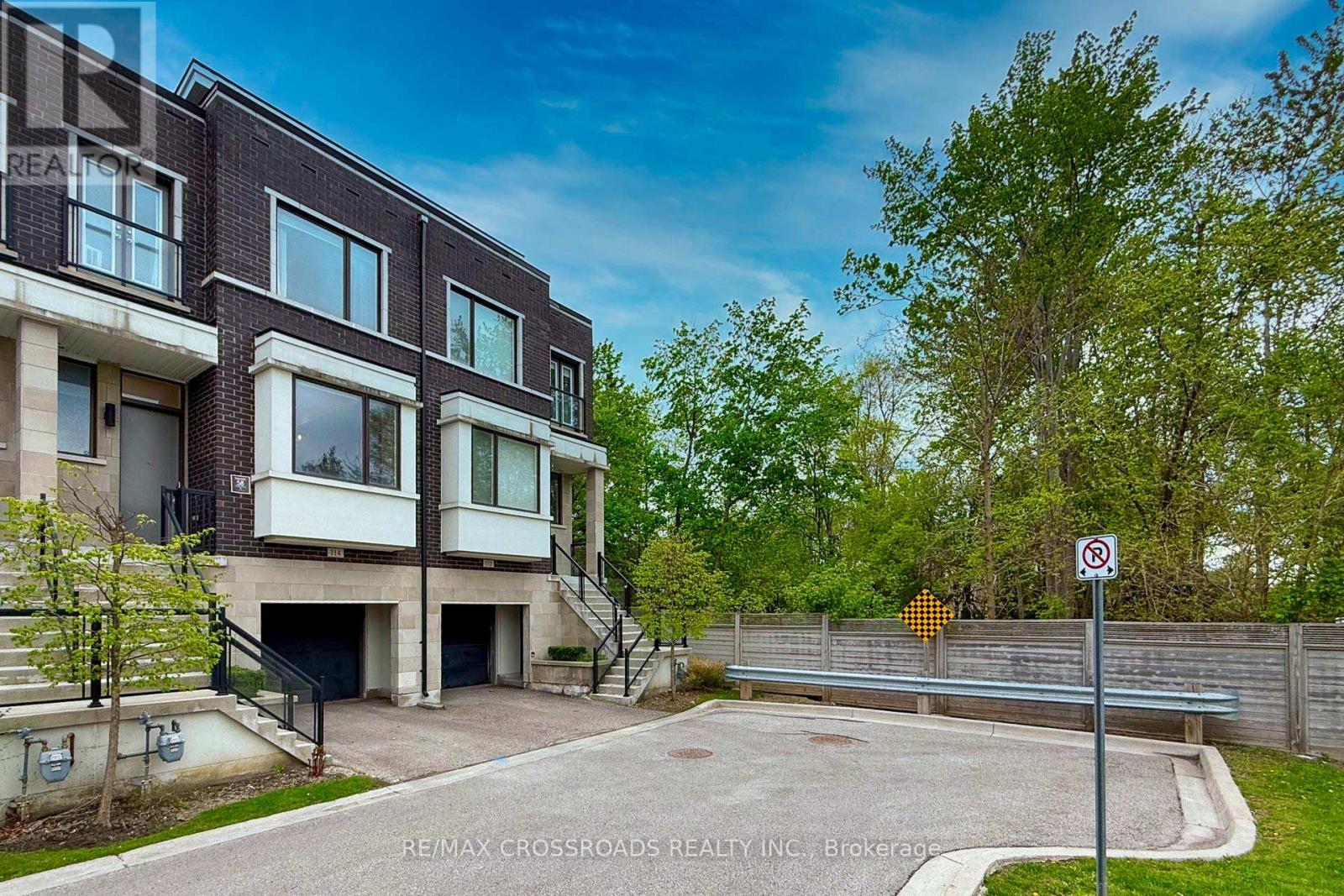 Property at 114 GENUINE LANE image 3