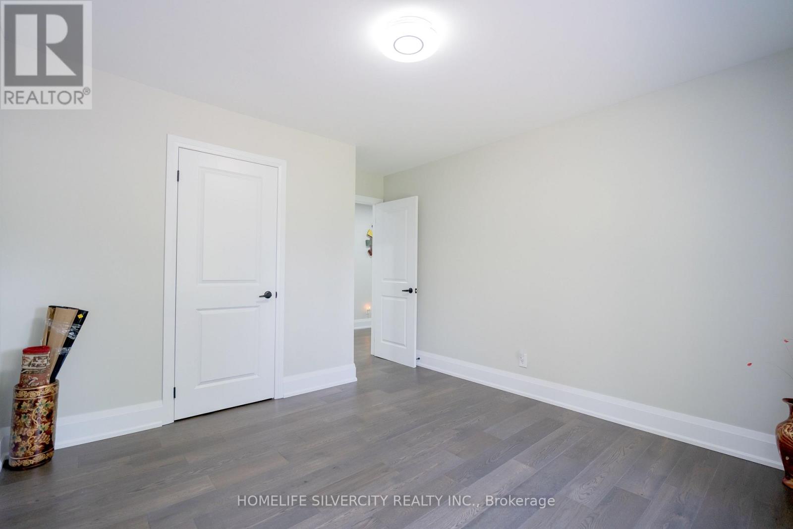 15553 The Gore Road, Caledon, Ontario  L7E 0X3 - Photo 25 - W12261302