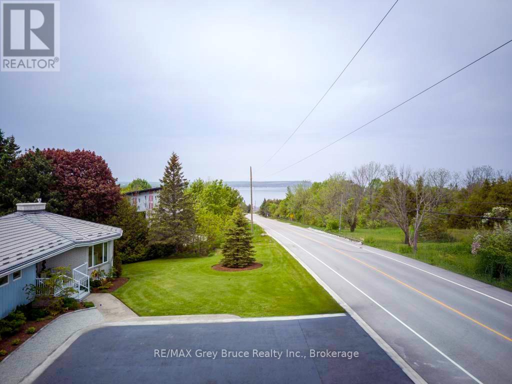 15 Isthmus Bay Road, Northern Bruce Peninsula, Ontario  N0H 1W0 - Photo 2 - X12093047