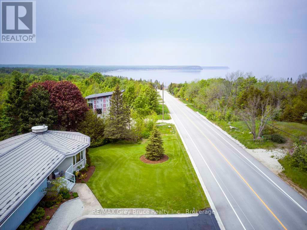 15 Isthmus Bay Road, Northern Bruce Peninsula, Ontario  N0H 1W0 - Photo 3 - X12093047
