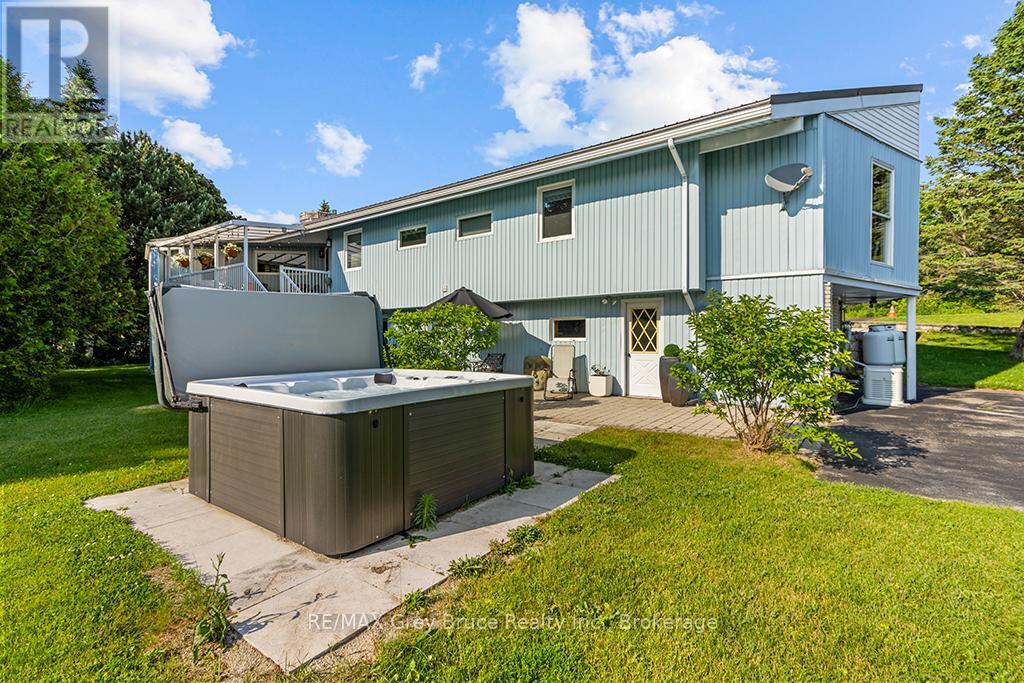 15 Isthmus Bay Road, Northern Bruce Peninsula, Ontario  N0H 1W0 - Photo 29 - X12093047