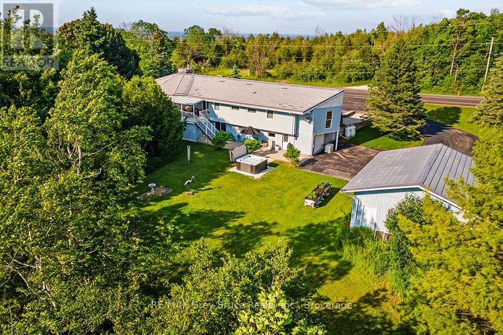 15 Isthmus Bay Road, Northern Bruce Peninsula, Ontario  N0H 1W0 - Photo 34 - X12093047
