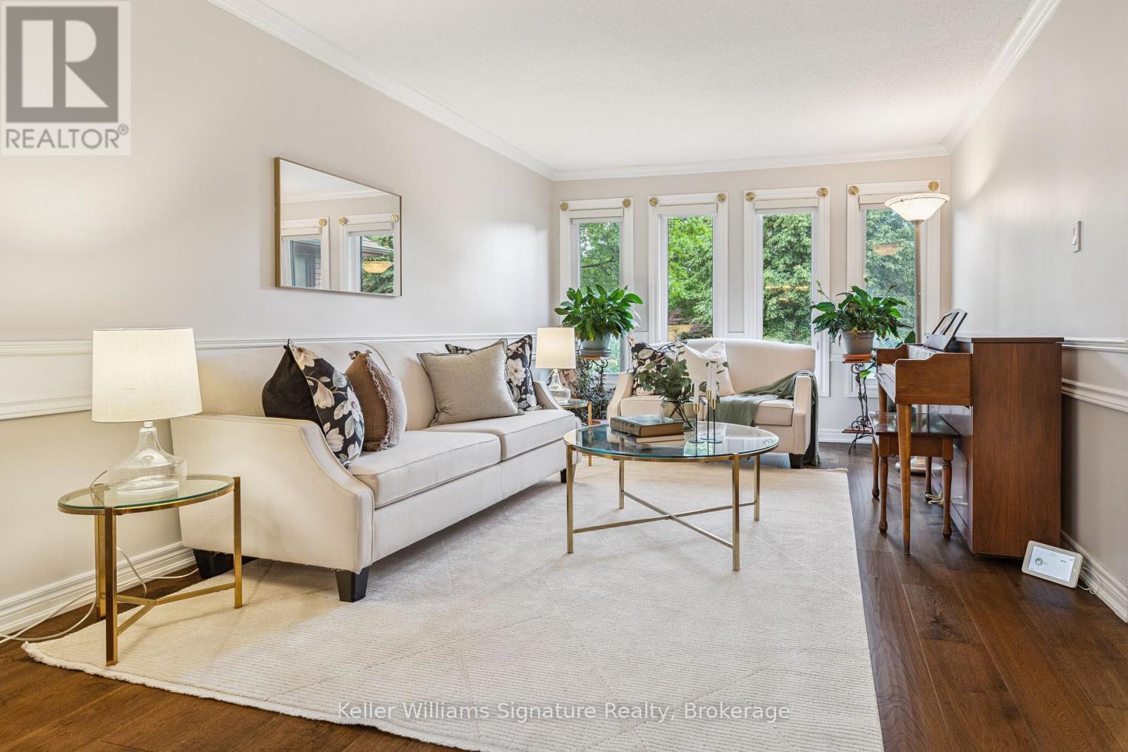 Property at 1121 MANOR ROAD image 5