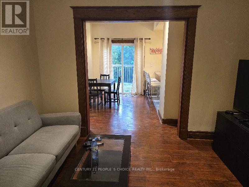 5511 Palmer Avenue Se, Niagara Falls, Ontario  L2E 3V3 - Photo 11 - X12261359