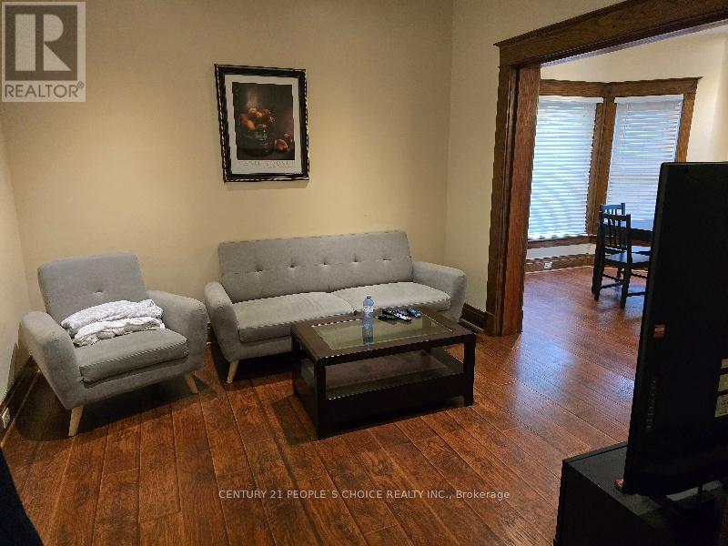 5511 Palmer Avenue Se, Niagara Falls, Ontario  L2E 3V3 - Photo 7 - X12261359