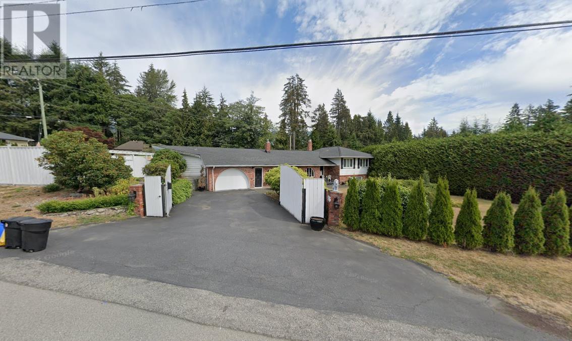 Property at 695 BURLEY DRIVE image 2