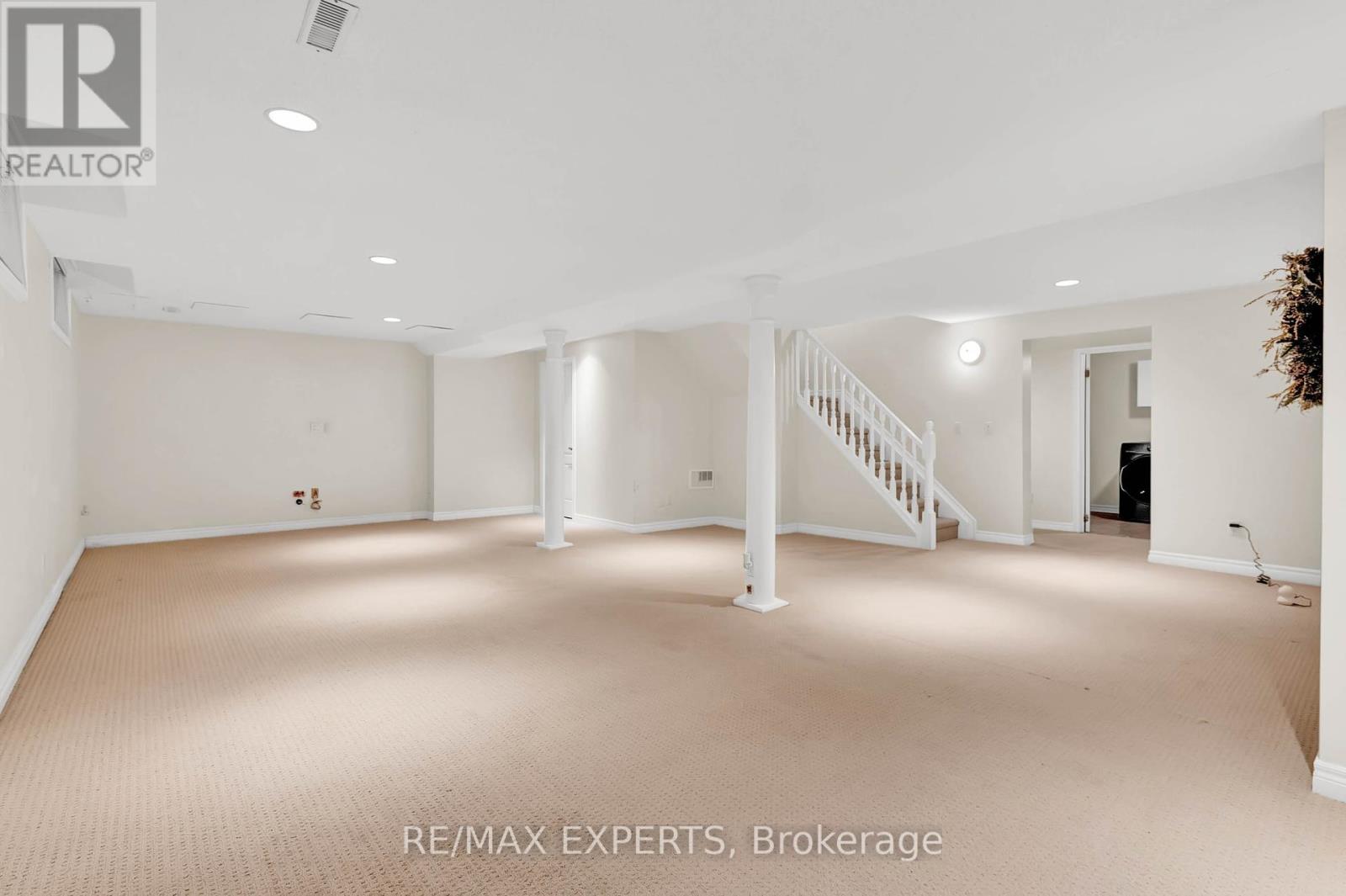 14 Alana Drive, Springwater, Ontario  L9X 0S2 - Photo 31 - S12261365