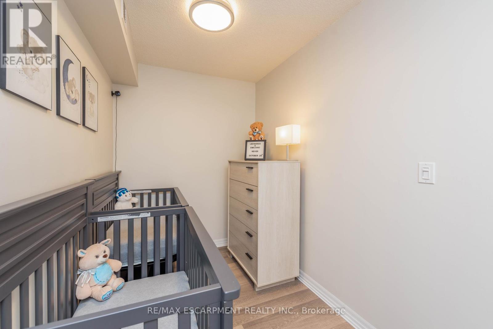 802 - 80 Esther Lorrie Drive, Toronto, Ontario  M9W 0C6 - Photo 7 - W12261380