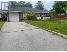 22 Queenston Crescent, London East (East O), Ca