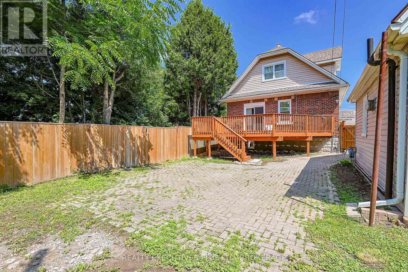 5352 Stamford Street, Niagara Falls, Ontario  L2E 1N3 - Photo 26 - X12261384
