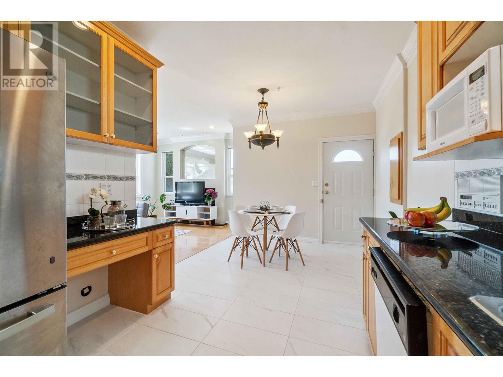 1303 W 67th Avenue, Vancouver, British Columbia  V6P 2T3 - Photo 10 - R3022758