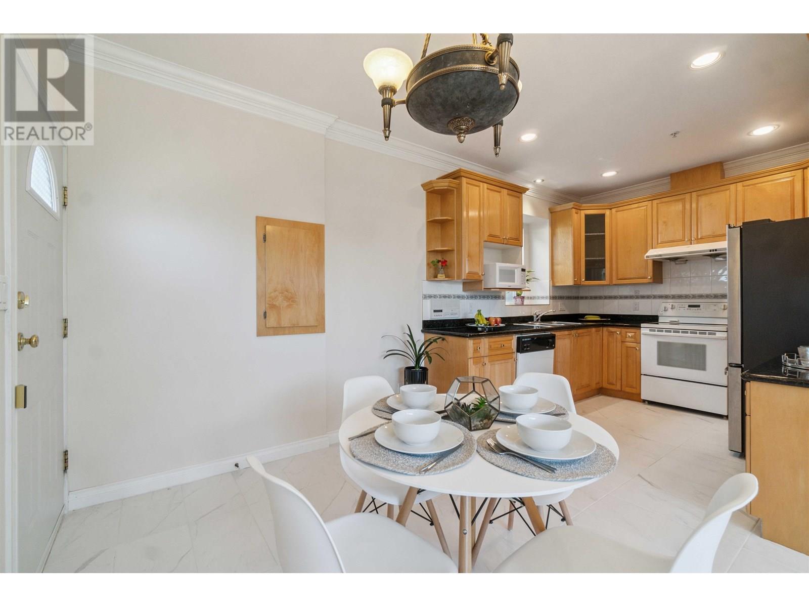 1303 W 67th Avenue, Vancouver, British Columbia  V6P 2T3 - Photo 6 - R3022758