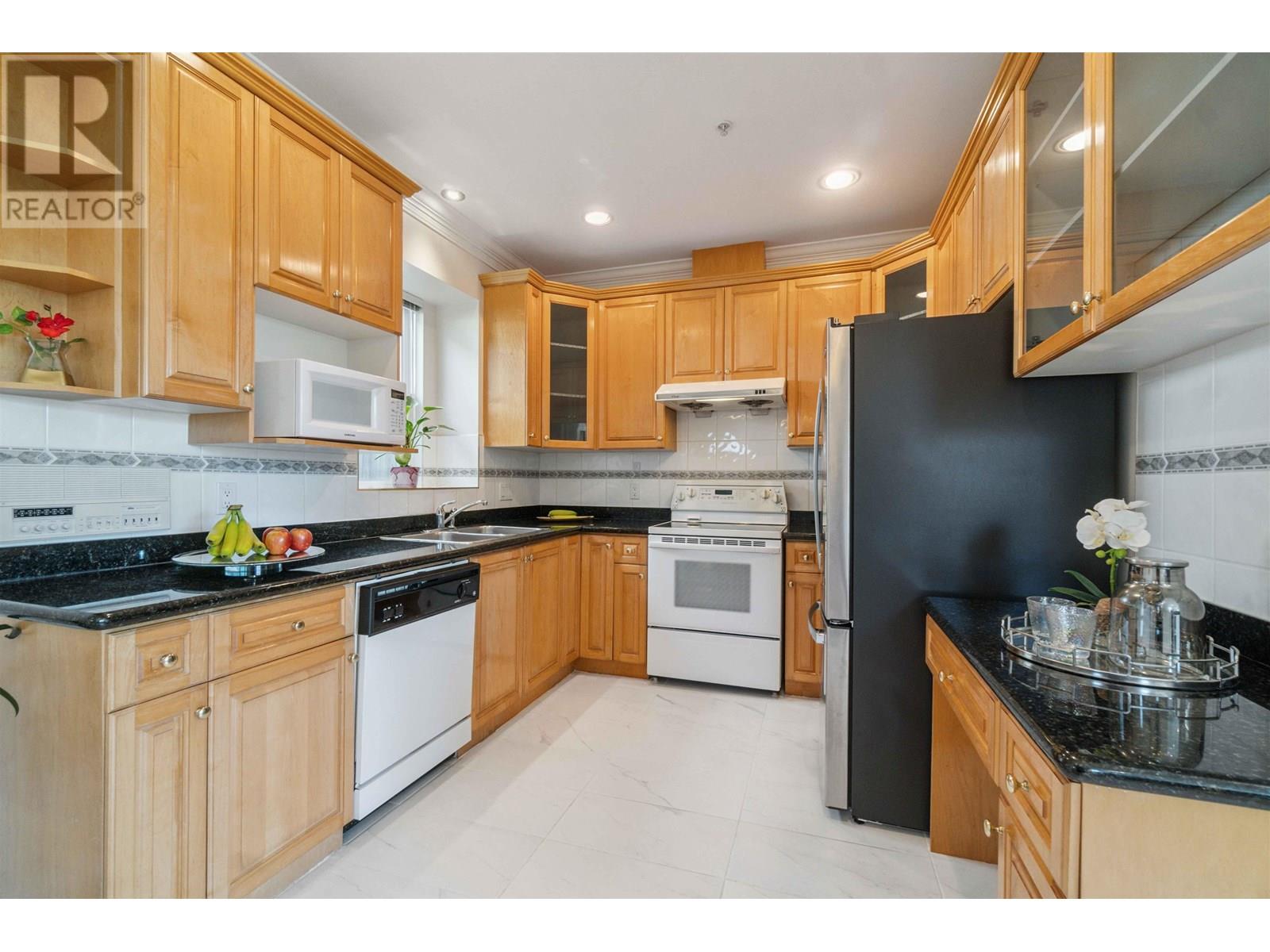 1303 W 67th Avenue, Vancouver, British Columbia  V6P 2T3 - Photo 8 - R3022758