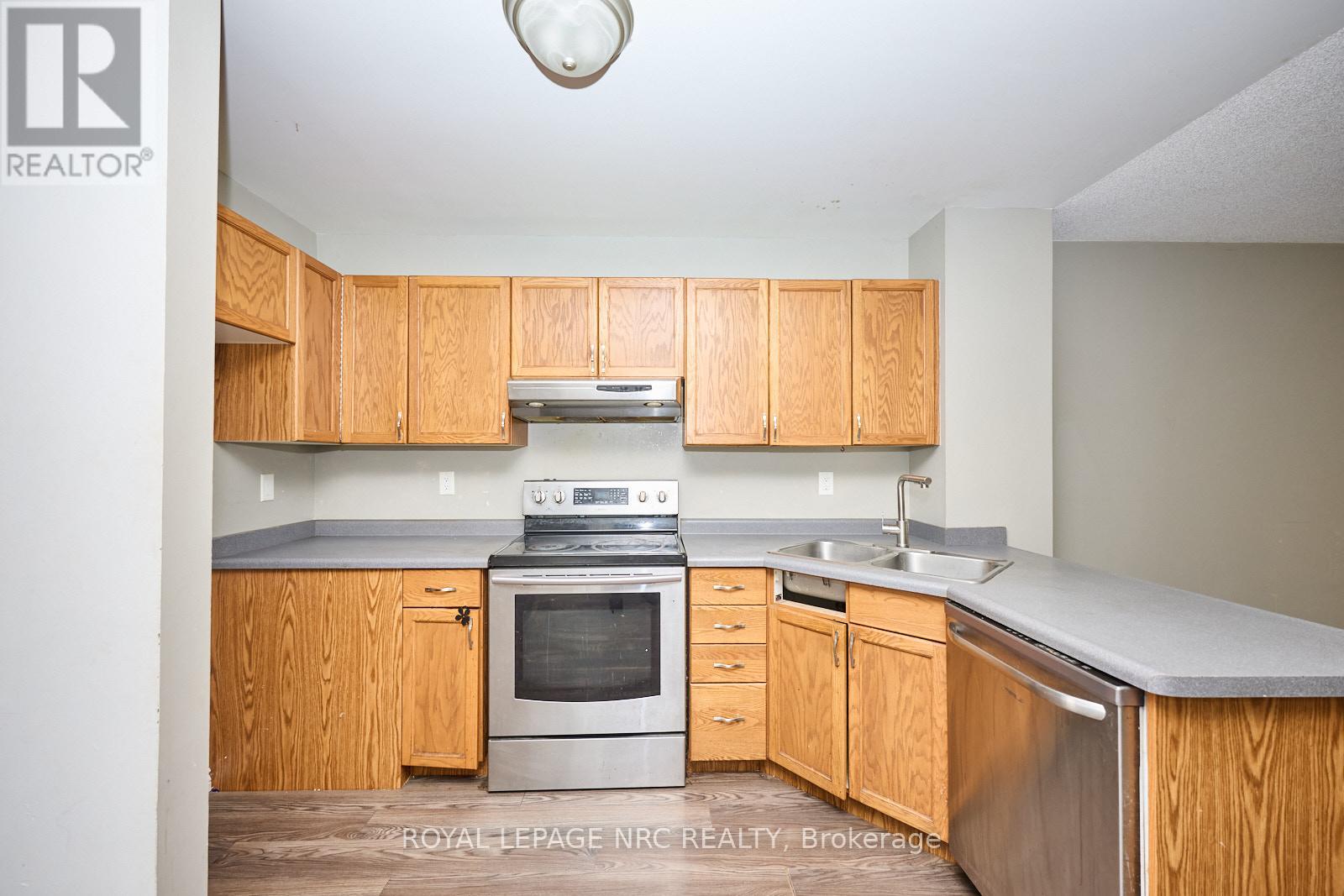 Property at 14 BUSS COURT image 5