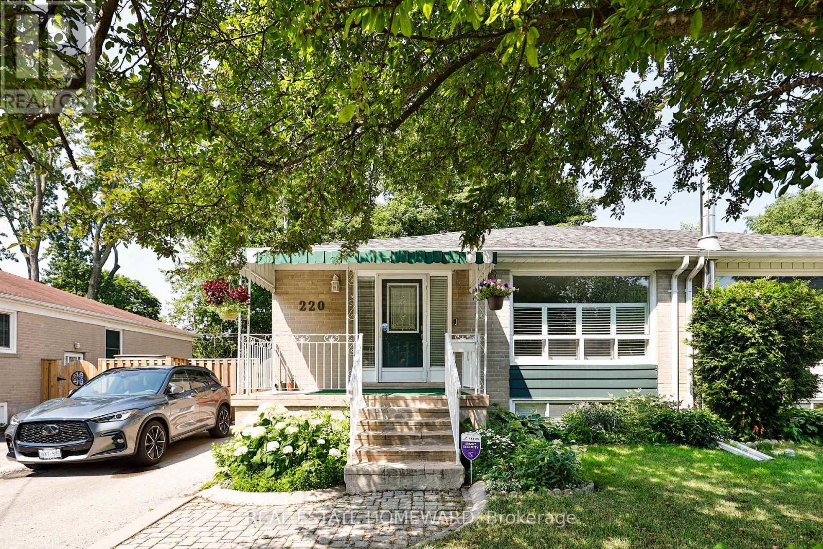 Property at 220 NEAL DRIVE image 4