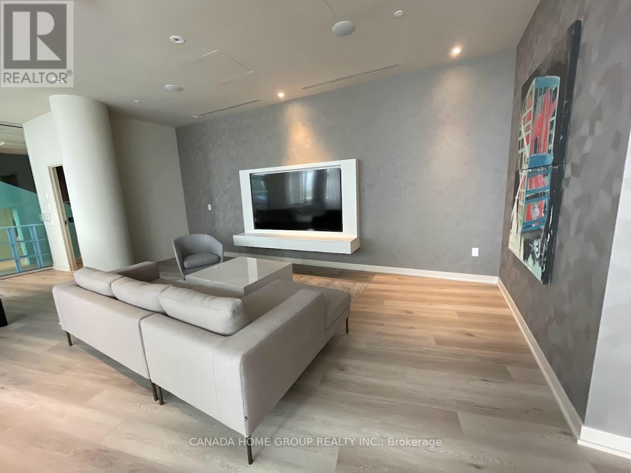 5905 - 3900 Confederation Parkway, Mississauga, Ontario  L5B 0M3 - Photo 12 - W12261413