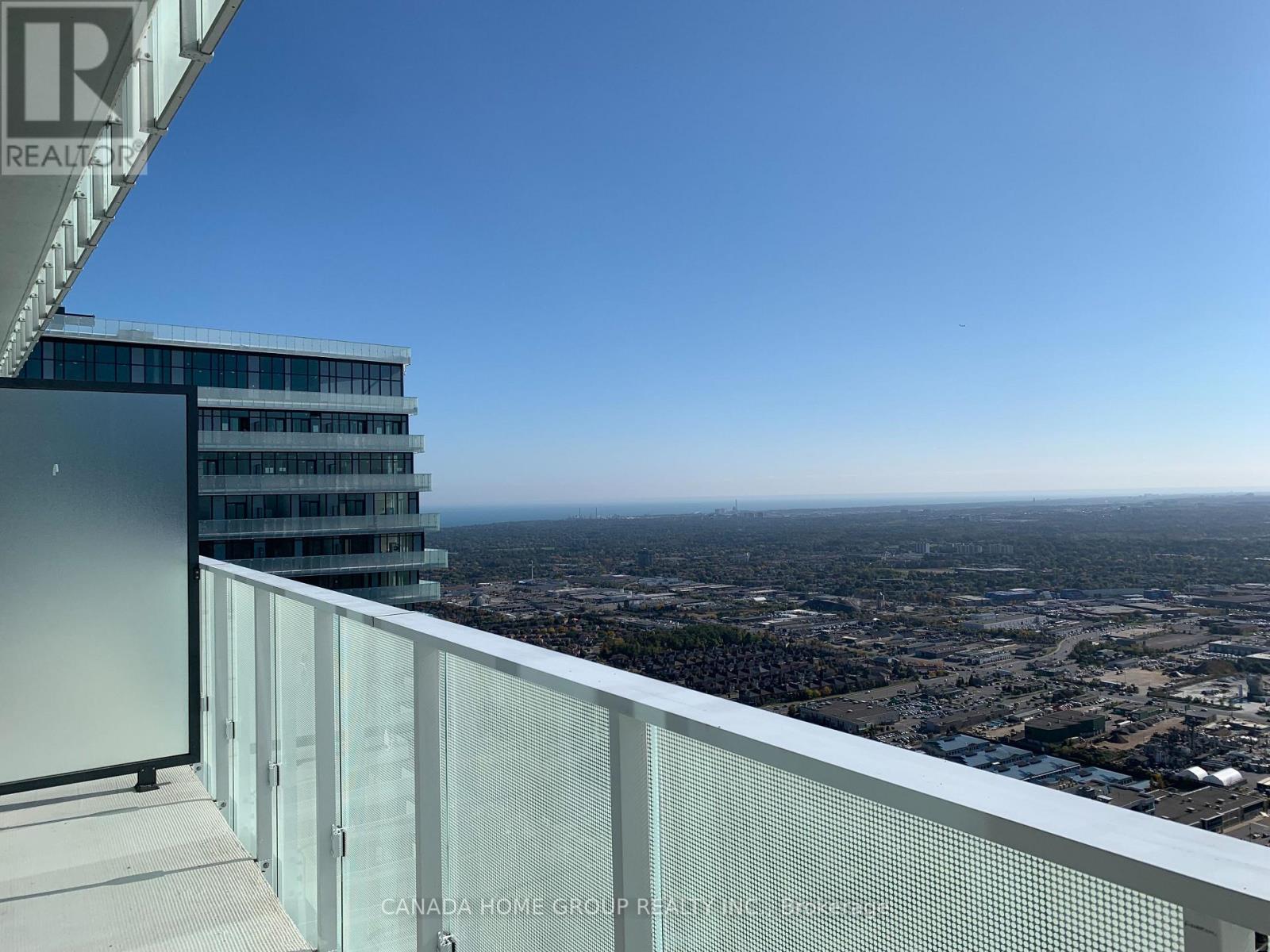 5905 - 3900 Confederation Parkway, Mississauga, Ontario  L5B 0M3 - Photo 28 - W12261413