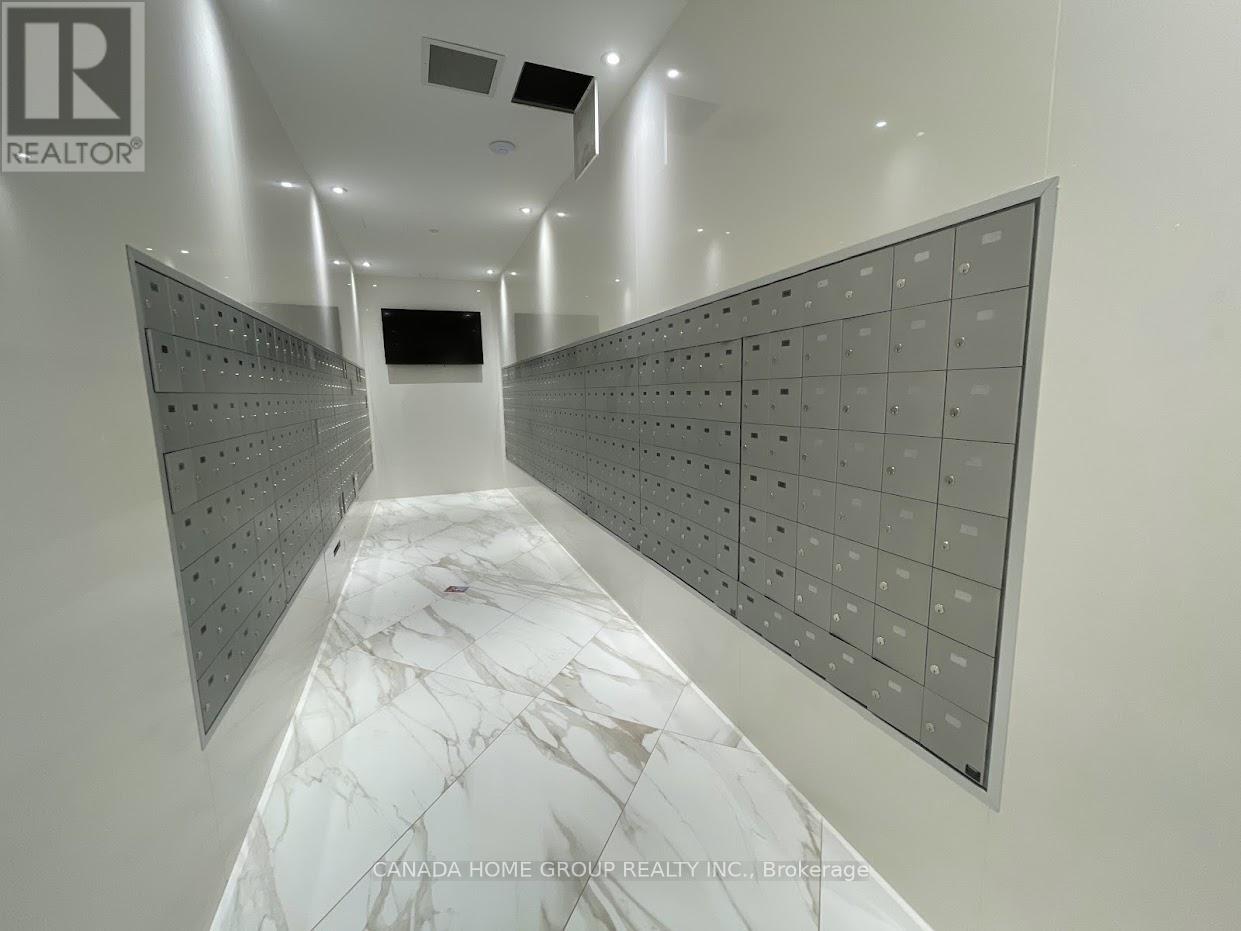 5905 - 3900 Confederation Parkway, Mississauga, Ontario  L5B 0M3 - Photo 3 - W12261413