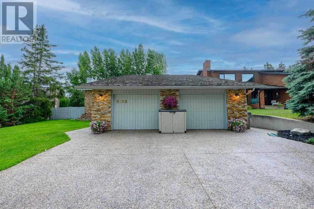 Property at 6106 96B Street image 4