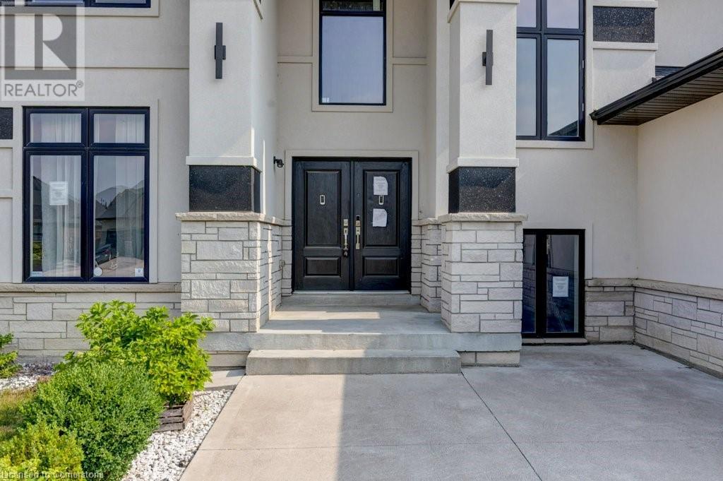 Property at 1145 REGENCY Crescent image 2