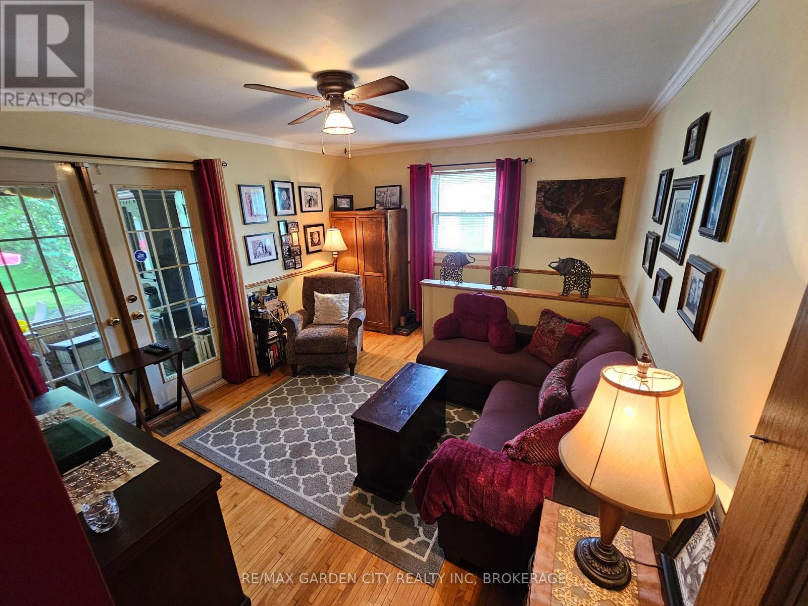 Property at 4409 ONTARIO STREET image 4