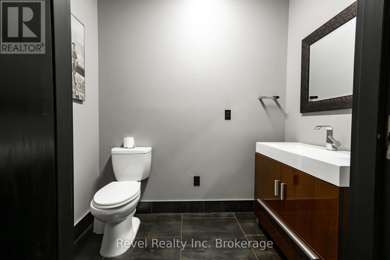 1811 Seymour Street, North Bay, Ontario  P1A 0C7 - Photo 12 - X12261475