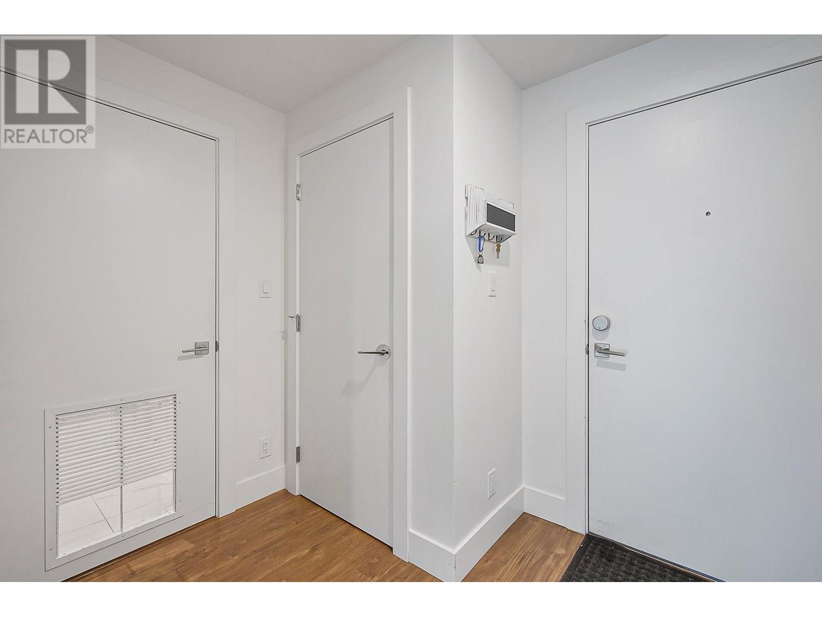 1925 Enterprise Way Unit# 302, Kelowna, British Columbia  V1Y 0J8 - Photo 29 - 10354578