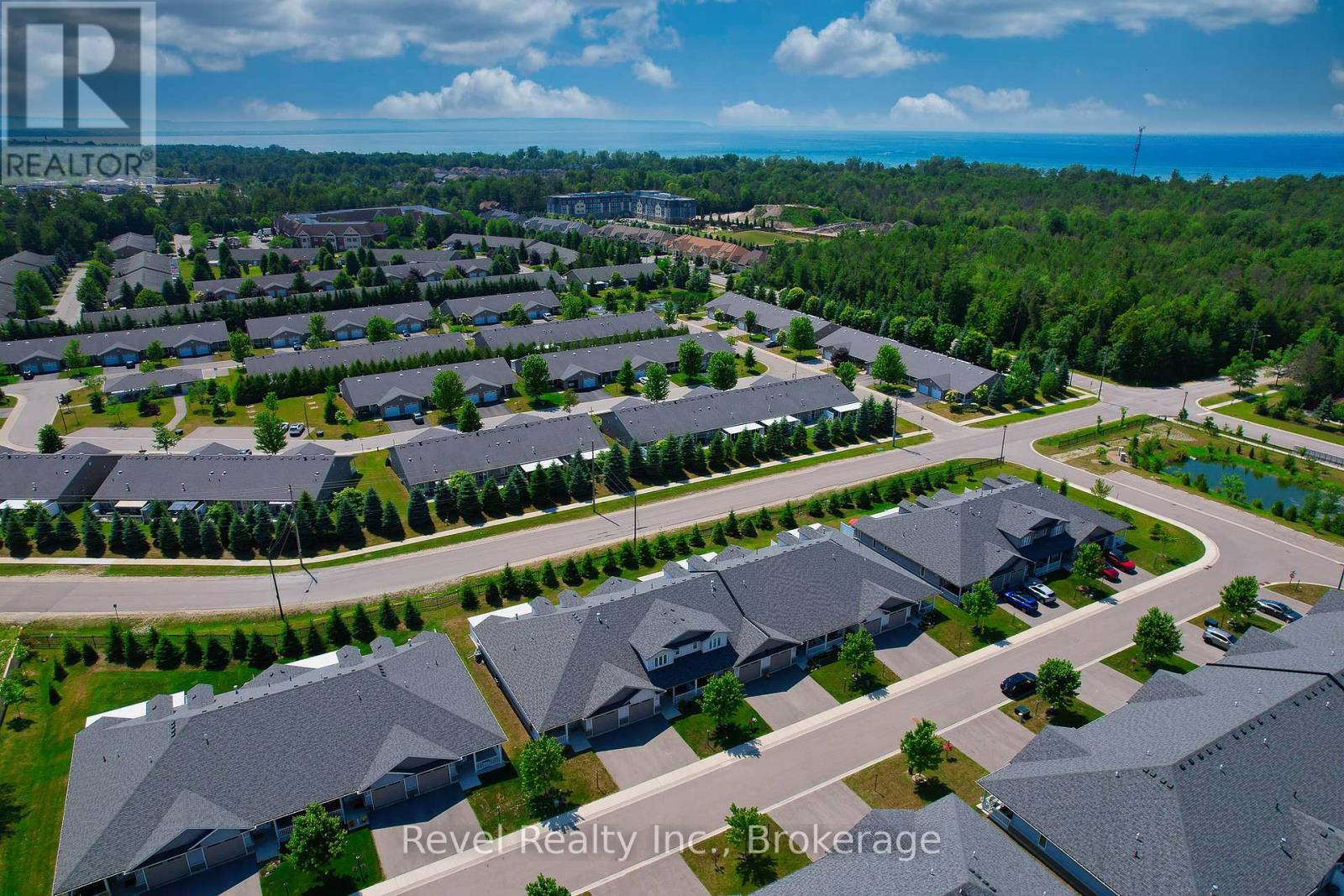 22 Ivy Crescent, Wasaga Beach, Ontario  L9Z 0H8 - Photo 21 - S12261504