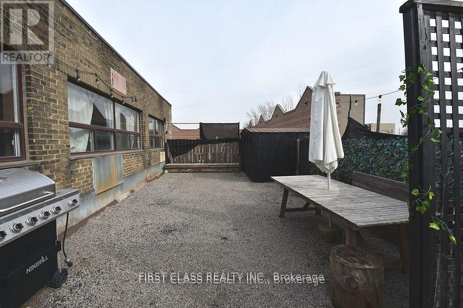 201 - 3 Carlaw Avenue, Toronto, Ontario  M4M 2R6 - Photo 16 - E12261460