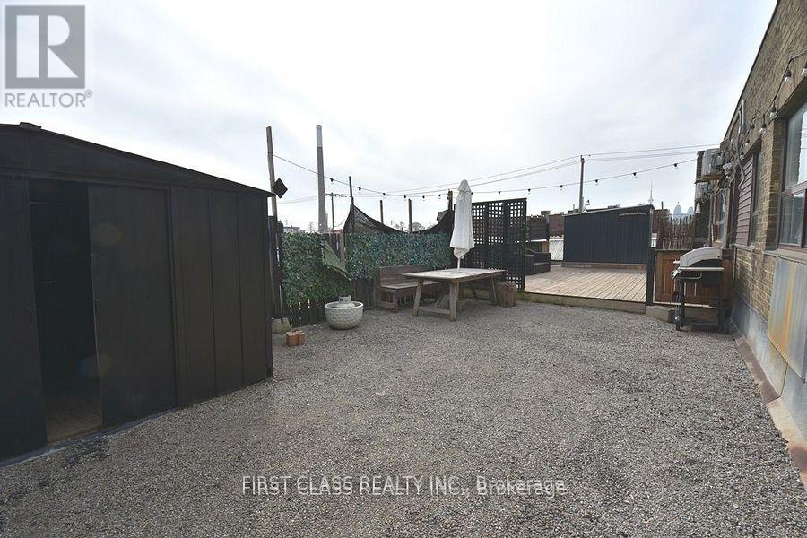 201 - 3 Carlaw Avenue, Toronto, Ontario  M4M 2R6 - Photo 18 - E12261460