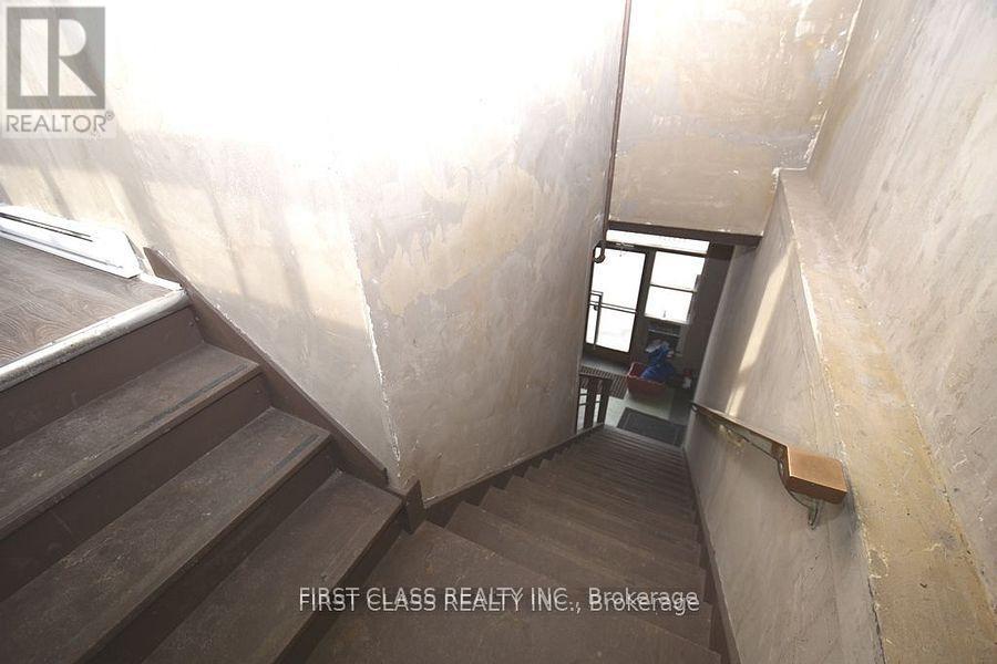 201 - 3 Carlaw Avenue, Toronto, Ontario  M4M 2R6 - Photo 3 - E12261460