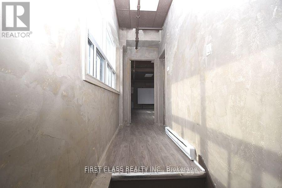 201 - 3 Carlaw Avenue, Toronto, Ontario  M4M 2R6 - Photo 4 - E12261460