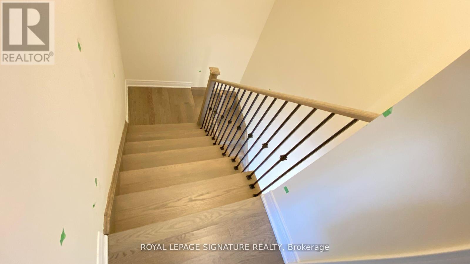 303 Kirkham Drive, Markham, Ontario  L3S 0E9 - Photo 14 - N12261488